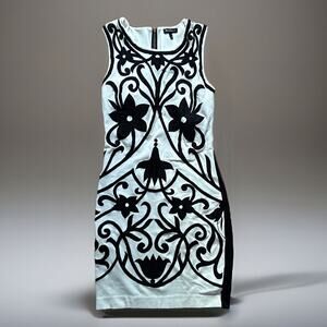 Juicy Couture Dress size 4 Midi Bodycon Y2K - Homecoming Formal Prom Zip Back